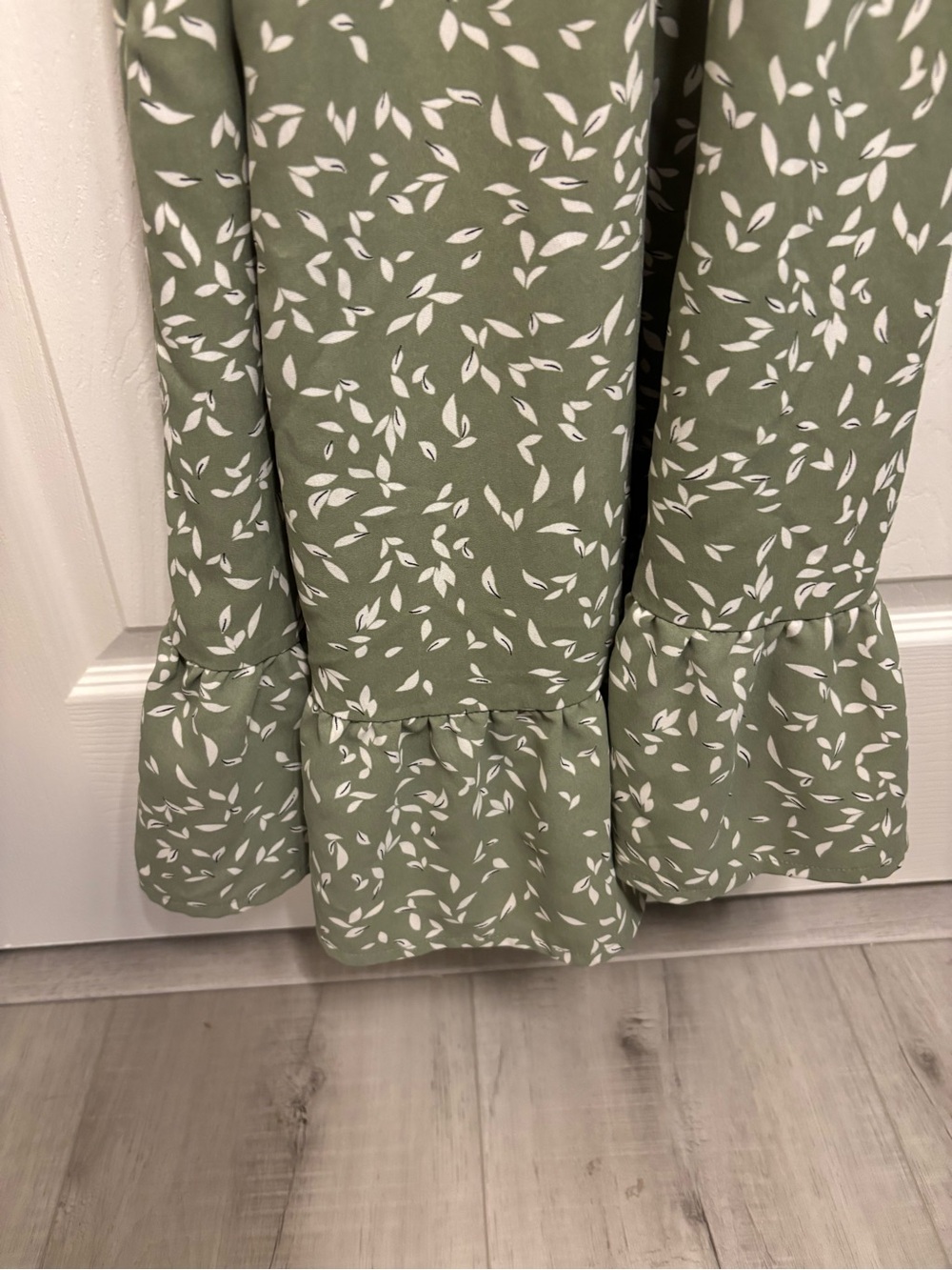 bohme Sage Green Floral Maxi Dress – XS - Picture 8 of 12